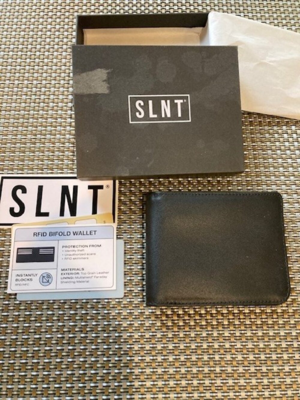 RFID Bifold Wallet - Black Leather SLNT Brand